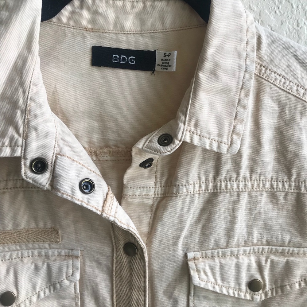 BDG Button Down - Picture 2 of 4